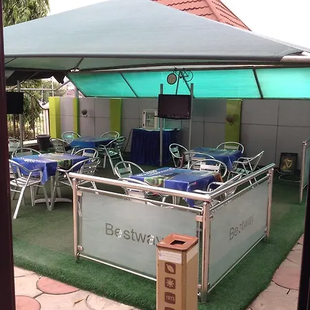 Bestway Luxury Hotel 3*